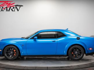 Used 2023 Dodge Challenger SRT Hellcat video 2