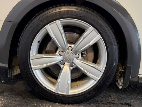 Used 2013 Audi A4 Premium Plus w/ Premium Plus Pkg AWD/4WD image 9