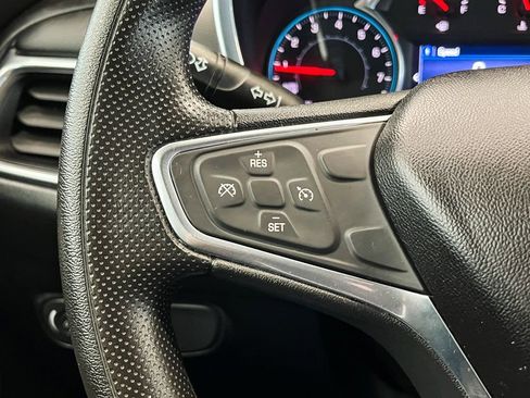 Used 2019 Chevrolet Equinox LT image 17