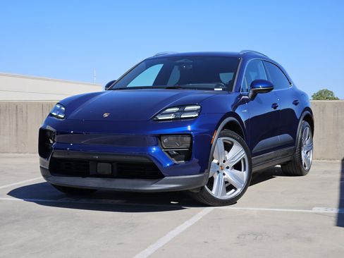 Certified 2024 Porsche Macan 4 Electric image 1