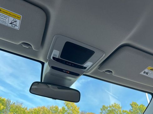 Used 2026 Honda HR-V LX image 13