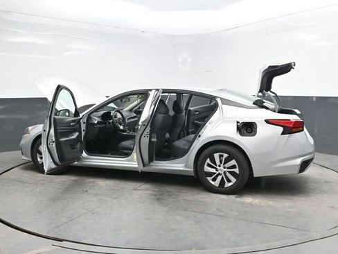 Used 2021 Nissan Altima 2.5 S FWD image 47