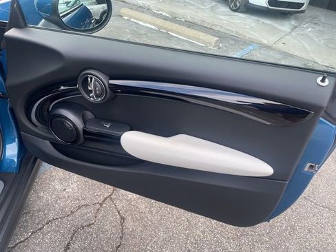 Used 2023 MINI Cooper S image 15