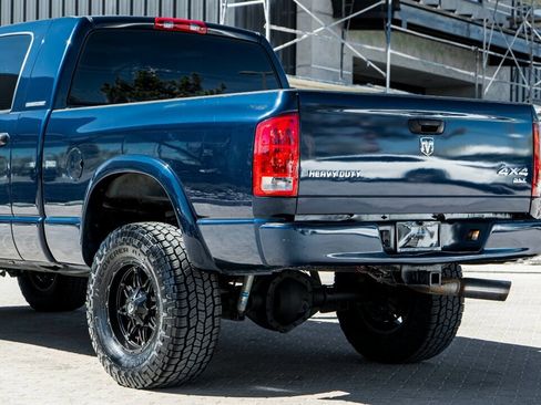 Used 2006 Dodge Ram 2500 Truck SLT image 12