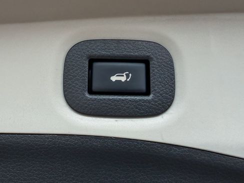 Used 2020 Nissan Rogue SL image 38