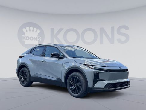 New 2026 Toyota C-HR AWD/4WD image 5