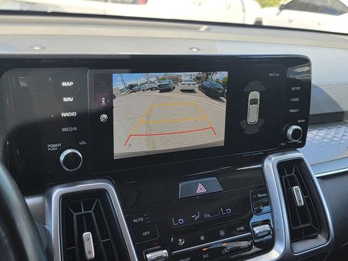 Used 2023 Kia Sorento EX AWD/4WD image 26