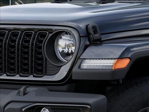 New 2026 Jeep Gladiator Sport image 10