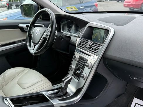 Used 2015 Volvo XC60 T6 Platinum AWD/4WD image 51