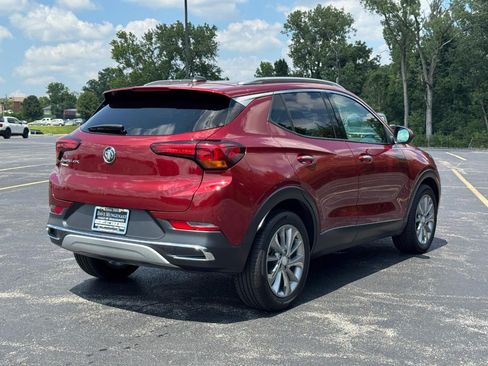 Used 2023 Buick Encore GX Essence w/ Experience Buick Package FWD image 4