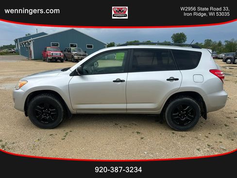 Used 2010 Toyota RAV4 4WD V6 w/ Tow Prep Pkg image 1