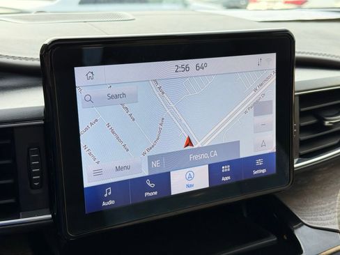 Used 2021 Ford Explorer Platinum w/ Equipment Group 601A image 5