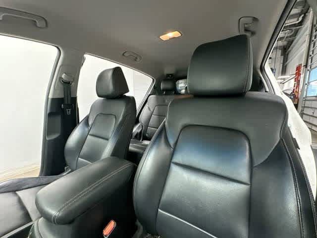 Used 2018 Kia Sportage EX AWD/4WD image 14