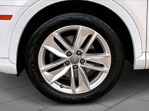 Used 2017 Audi Q3 2.0T Premium Plus w/ Premium Plus Package image 10