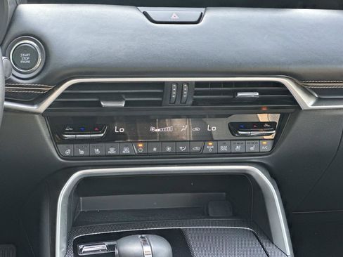 Certified 2024 MAZDA CX-90 3.3 Turbo w/ Premium Plus Pkg image 23