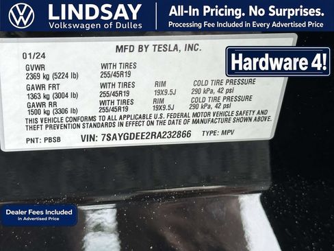 Used 2024 Tesla Model Y Long Range AWD/4WD image 27