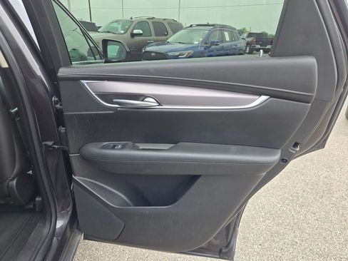 Used 2019 Cadillac XT5 Luxury FWD image 24