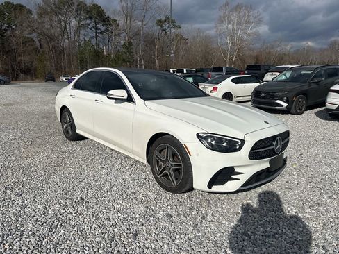 Used 2023 Mercedes-Benz E 350 4MATIC Sedan image 7