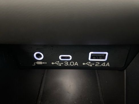 Used 2023 Subaru Outback Onyx Edition image 18