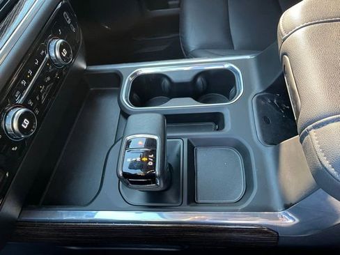 Used 2025 GMC Sierra 1500 Elevation w/ Elevation Premium Package image 30