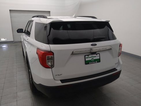 Used 2020 Ford Explorer XLT w/ Comfort Package RWD image 6