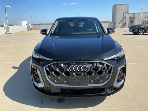Used 2025 Audi Q5 Prestige image 2