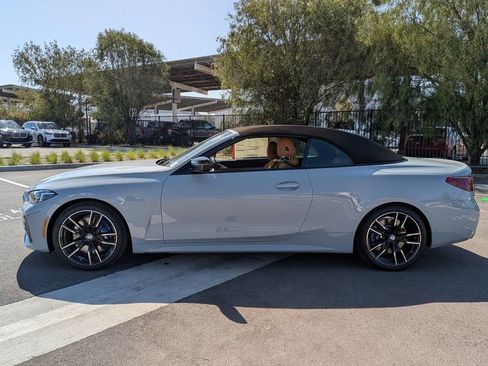 New 2026 BMW M440i Convertible RWD image 5
