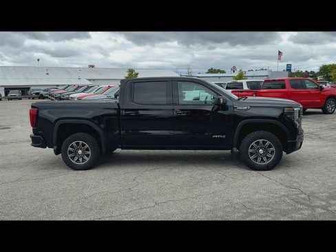 Used 2024 GMC Sierra 1500 AT4 w/ Technology Package AWD/4WD image 37