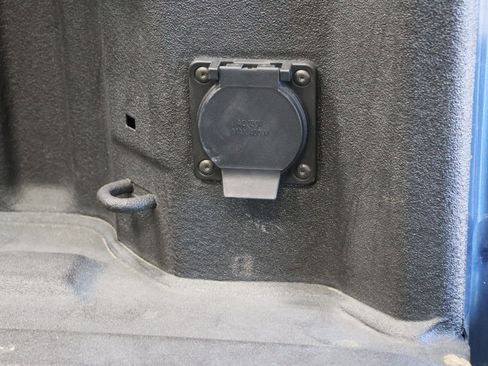 Used 2025 GMC Sierra 1500 Denali w/ Denali Reserve Package image 40