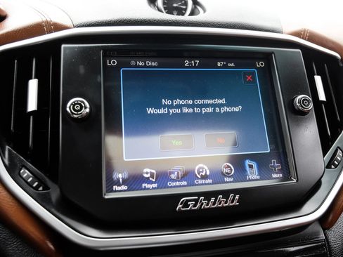 Used 2015 Maserati Ghibli S Q4 AWD/4WD image 39