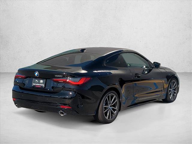Used 2025 BMW 430i Coupe w/ Convenience Package RWD image 5