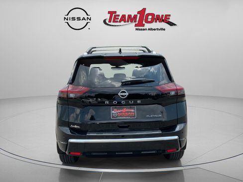 New 2025 Nissan Rogue Platinum image 5