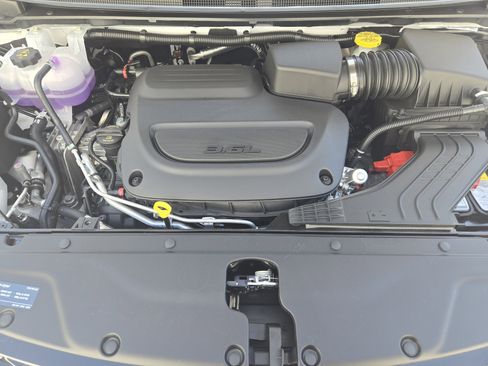 New 2026 Chrysler Pacifica Select image 22