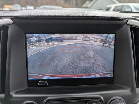 Used 2018 GMC Terrain SLE w/ Driver Convenience Package image 18