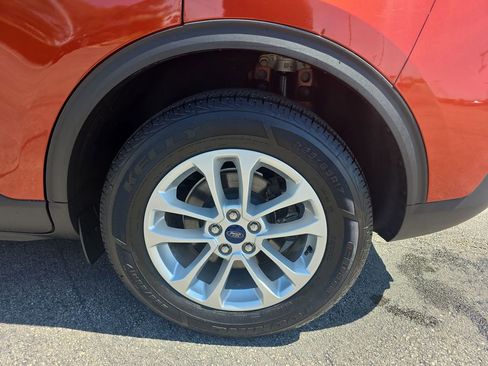 Certified 2020 Ford Escape SE FWD image 13