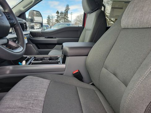 New 2026 Ford F350 XLT w/ XLT Premium Package image 19