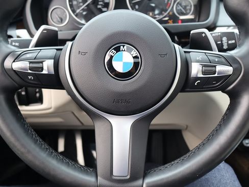 Used 2017 BMW X5 xDrive50i AWD/4WD image 33
