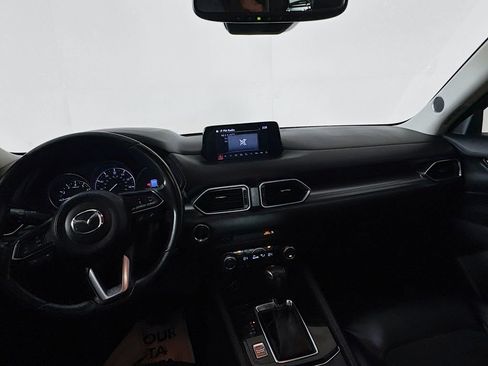 Used 2018 MAZDA CX-5 Touring w/ Preferred Equipment Package image 11