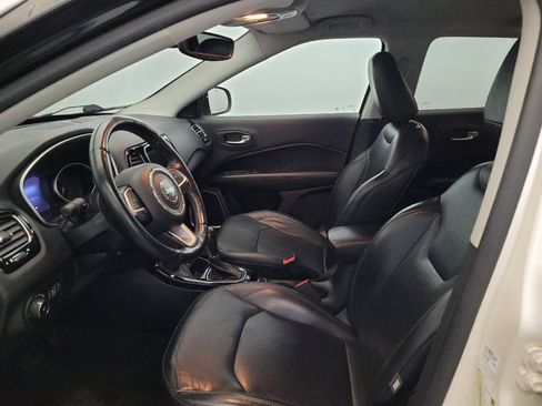 Used 2018 Jeep Compass Limited AWD/4WD image 17