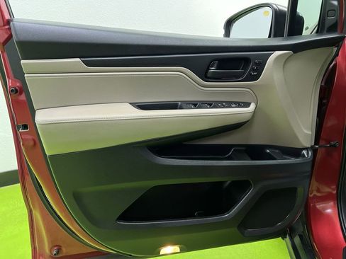 Used 2022 Honda Odyssey EX-L image 15