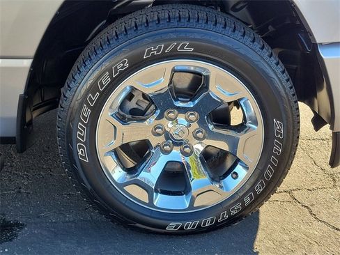 Certified 2022 RAM 1500 Big Horn image 5