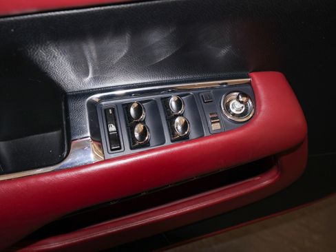 Used 2015 Rolls-Royce Wraith RWD image 22