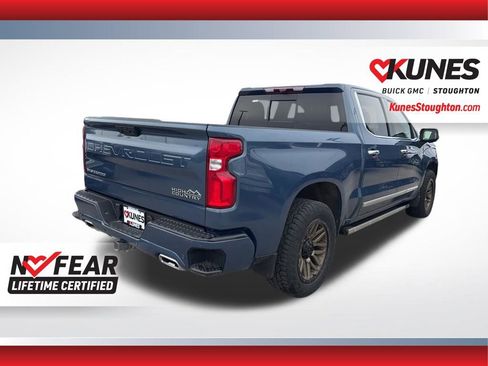 Used 2024 Chevrolet Silverado 1500 High Country AWD/4WD image 11