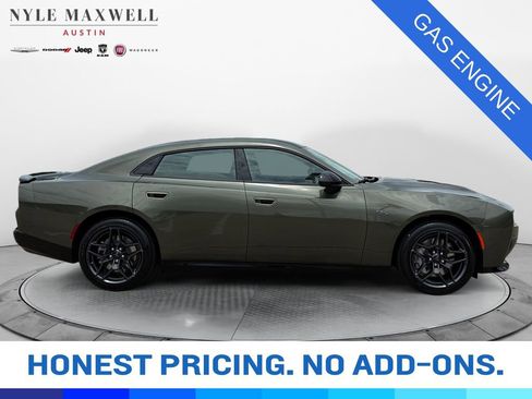New 2026 Dodge Charger R/T AWD/4WD image 17