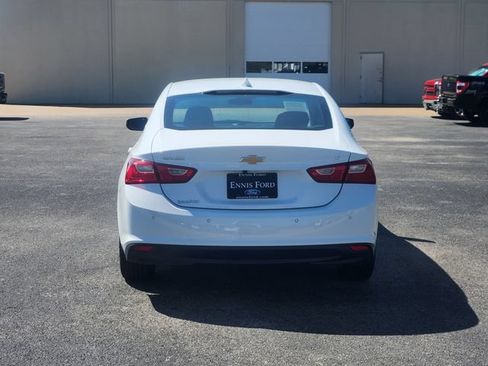 Used 2024 Chevrolet Malibu LT FWD image 5