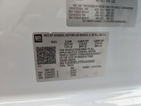 New 2026 GMC Sierra 1500 SLT w/ SLT Premium Plus Package image 30