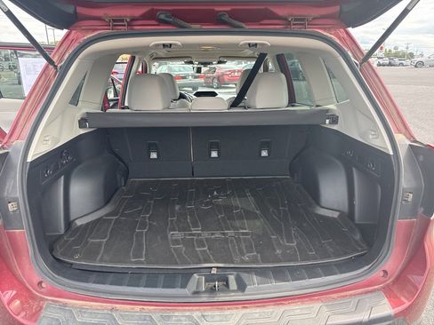 Certified 2022 Subaru Forester Premium image 11