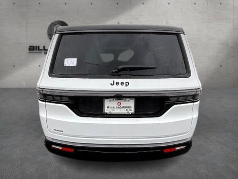New 2026 Jeep Grand Wagoneer L Summit image 7