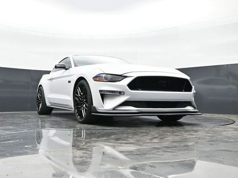 Used 2022 Ford Mustang GT Premium w/ Equipment Group 401A RWD image 36