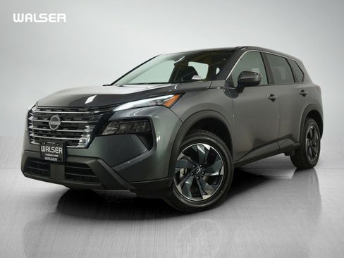 Used 2025 Nissan Rogue SV AWD/4WD image 1